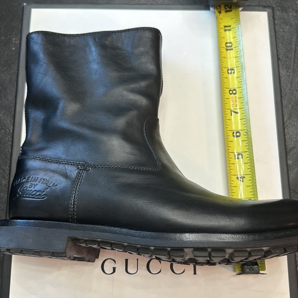 Gucci boots. Black leather, size 8.5 UK-9-9.5 US. Think I’ve worn them 4 times. - Picture 15 of 15